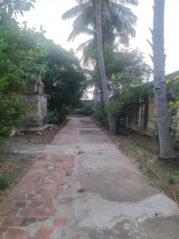 Arulmigu Azhakiya Manavala Perumal Temple, Karaiyur - 630211 Arulmigu Azhakiya Manavala Perumal Temple, Karaiyur - 630211, Sivagangai - Ancient Temple Architecture and History Image 4