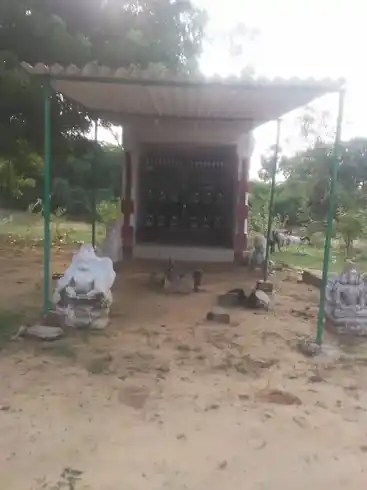 Arulmigu Azhakiya Varadhayyan Temple, Suganthalai - 628207