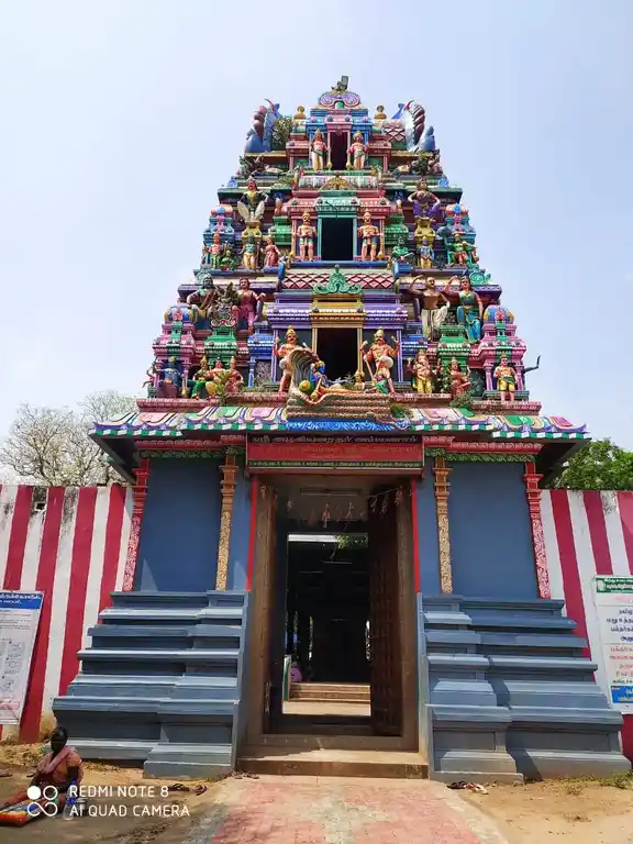 Arulmigu Azhakiya Varatha Ayyanaar Temple, Thiruvallur - 630709 அருள்மிகு அழகியவரத அய்யனார் திருக்கோயில், Thiruvallur - 630709, Sivagangai - Ancient Temple Architecture and History Image 2