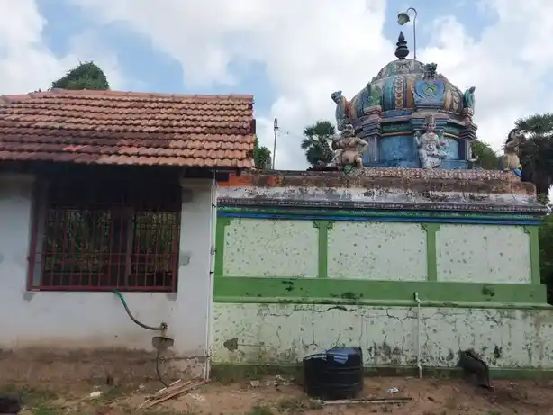 Arulmigu Azhakiyakutha Ayyanar Temple, Thanikottakam - 614716 அருள்மிகு அழகிய கூத்த அய்யனார் திருக்கோயில், Thanikottakam - 614716, Nagapattinam - Ancient Temple Architecture and History Image 4
