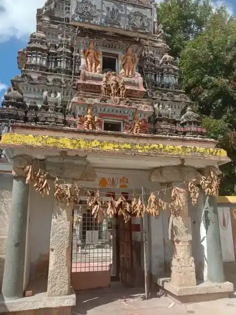 Arulmigu Azhakiyaramar Temple, Kaveripakkam - 631001