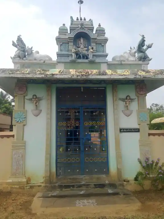 Arulmigu Azhakulla Vinayagar Temple, Keelaiyapatti - 630216 Arulmigu Azhakulla Vinayagar Temple, Keelaiyapatti - 630216, Sivagangai - Ancient Temple Architecture and History Image 2