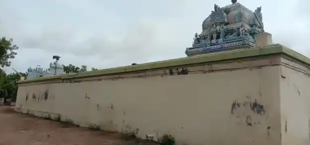 Arulmigu Azhiyangai Perumal Temple, Velloore, Velur Pudukudi - 628621 அருள்மிகு ஆழியங்கை பெருமாள் திருக்கோயில், Velur Pudukudi - 628621, Thoothukudi - Ancient Temple Architecture and History Image 4