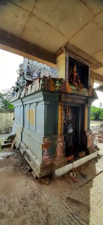 Arulmigu Badhrakaliamman Temple, Vellangal - 614702 அருள்மிகு பத்ரகாளியம்மன் திருக்கோயில், Vellangal - 614702, Thiruvarur - Ancient Temple Architecture and History Image 2