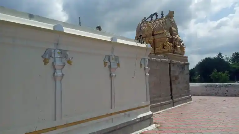 Arulmigu Badrakali Amman Temple, Kavuthampalayam - 638103 அருள்மிகு பத்ரகாளியம்மன் திருக்கோயில், Kavuthampalayam - 638103, Tiruppur - Ancient Temple Architecture and History Image 3