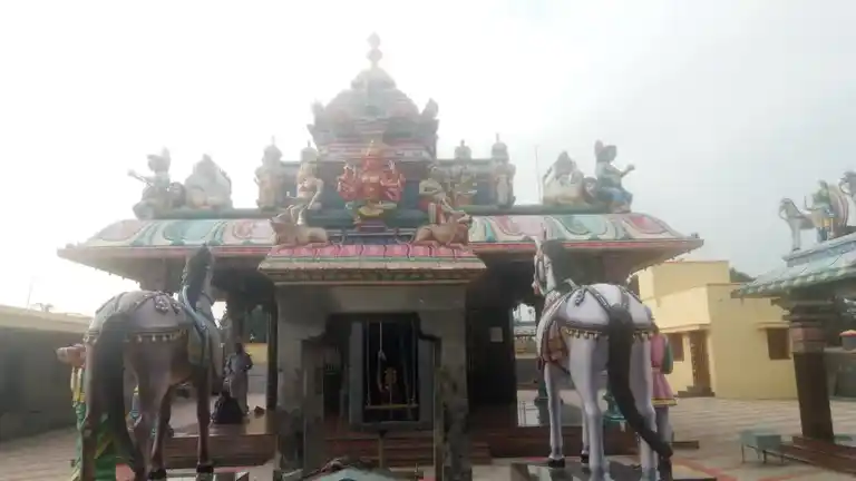 Arulmigu Badrakaliamman, Azhagunachiamman, Vellai Pillaiyar, Pattanam - 637408 Arulmigu Badrakaliamman, Azhagunachiamman, Vellai Pillaiyar, - 637408, Namakkal - Ancient Temple Architecture and History Image 6