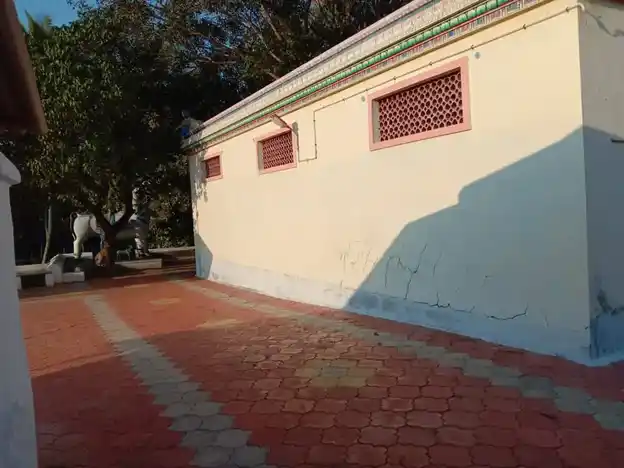 Arulmigu Badrakaliamman Temple, Marchanaickenpalayam - 642103 Arulmigu Badrakaliamman Temple, Marchanaickenpalayam - 642103, Coimbatore - Ancient Temple Architecture and History Image 3