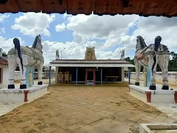 Arulmigu Badrakaliamman Temple, Molipalli - 637201
