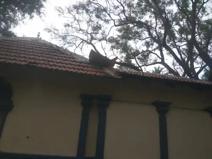 Arulmigu Badrakaliamman, Vinayagar Temple, Devampadivalasu - 642005 அருள்மிகு பத்ரகாளியம்மன் விநாயகர் திருக்கோயில், Devampadivalasu - 642005, Coimbatore - Ancient Temple Architecture and History Image 3