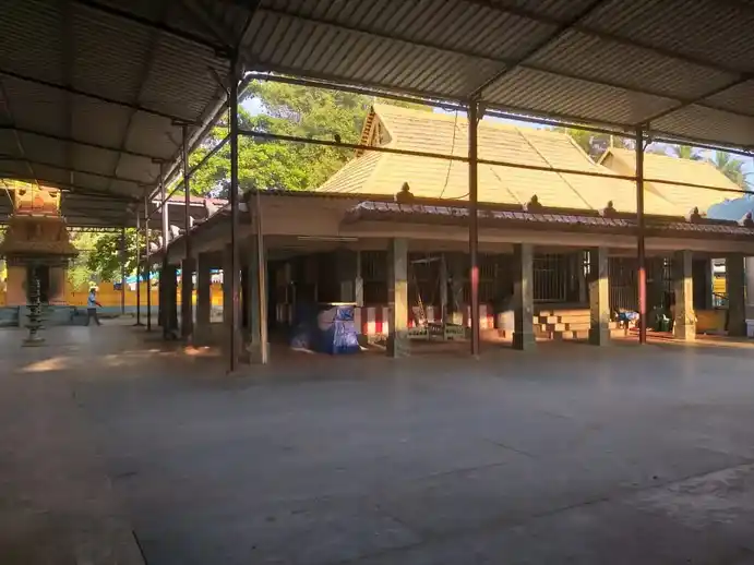 Arulmigu Bagavathi Arulmiguman Temple, Mondaikadu - 629175