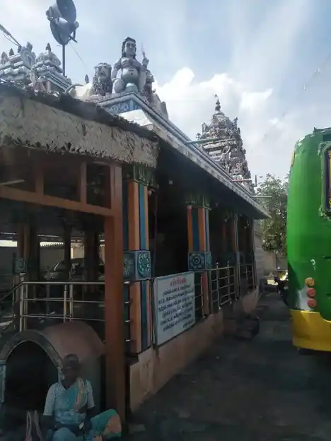 Arulmigu Bagavathiamman, Mariyamman Temple, Pommalapalayam - 637208 அருள்மிகு பகவதியம்மன், மாரியம்மன் திருக்கோயில், Pommalapalayam - 637208, Namakkal - Ancient Temple Architecture and History Image 3