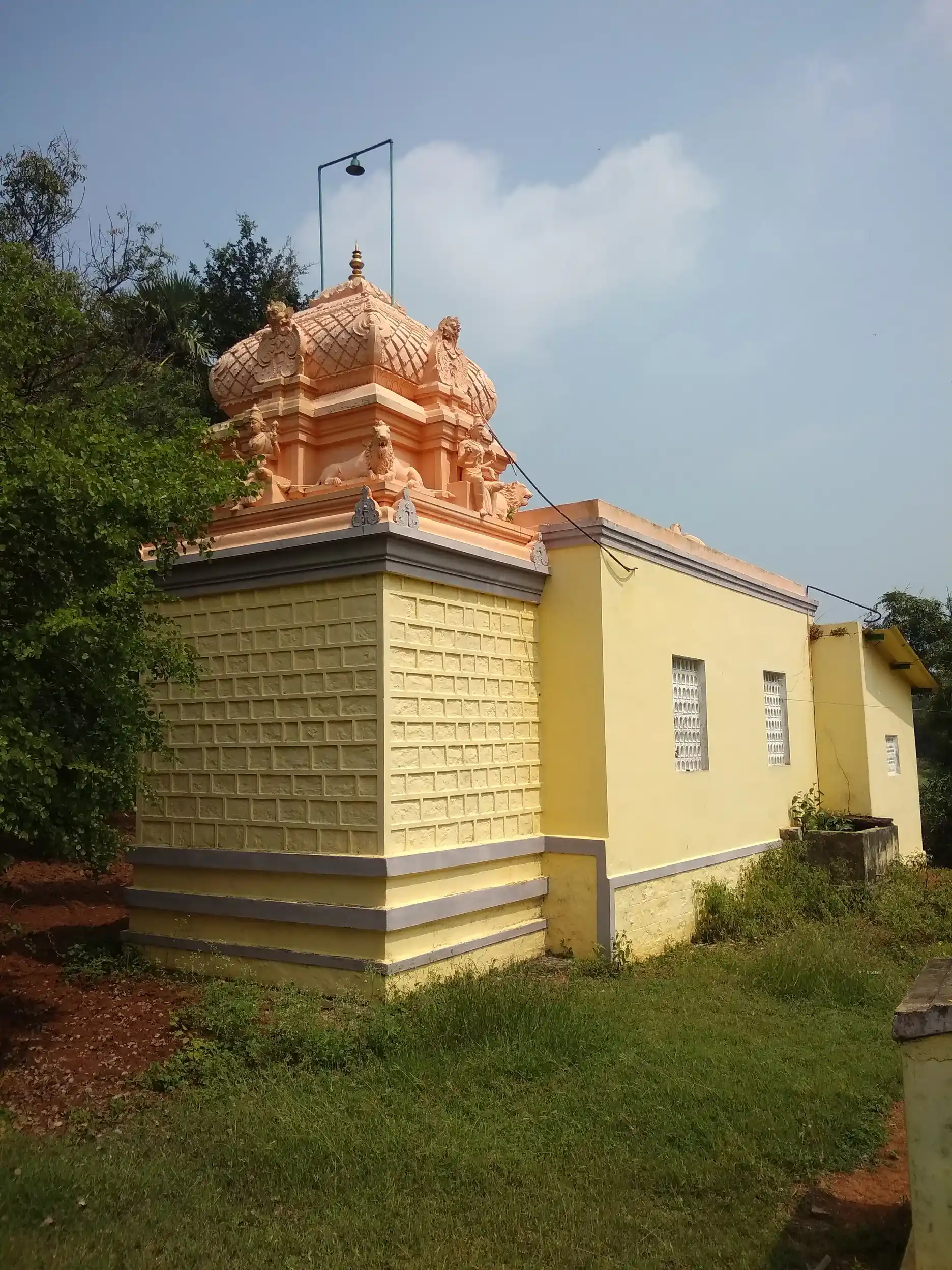 Arulmigu Bagavathiamman Temple, Bagavathipalayam, Kinathukadavu - 642109 அருள்மிகு பகவதியம்மன் திருக்கோயில், Bagavathipalayam, Kinathukadavu - 642109, Coimbatore - Ancient Temple Architecture and History Image 7