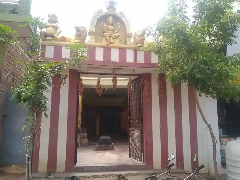 Arulmigu Bagavathiamman Temple, Chinnamanur - 625515 அருள்மிகு பகவதியம்மன் திருக்கோயில், Chinnamanur - 625515, Theni - Ancient Temple Architecture and History Image 3