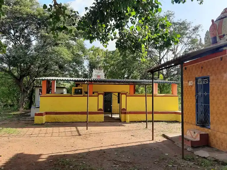 Arulmigu Bagavathiamman Temple, Kandiyoor, Kemmarampalayam - 641104 அருள்மிகு பகவதியம்மன் திருக்கோயில், Kandiyoor, Kemmarampalayam - 641104, Coimbatore - Ancient Temple Architecture and History Image 2