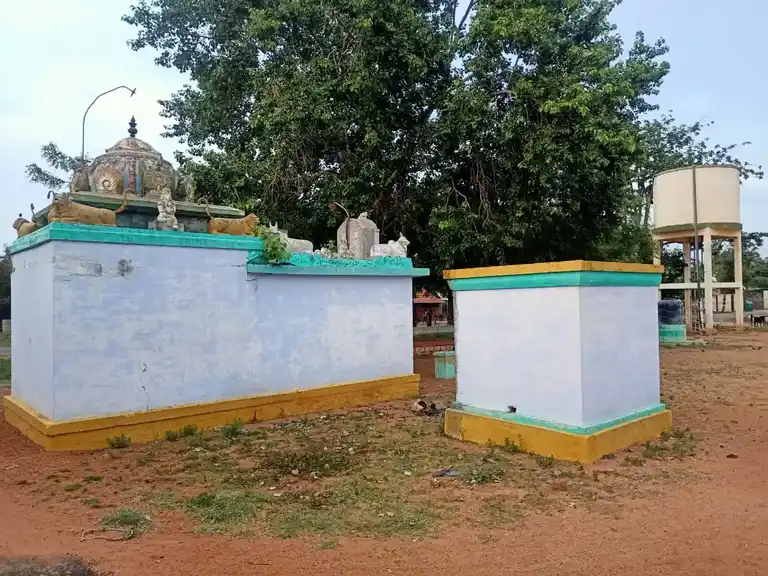 Arulmigu Bagavathiamman Temple, Mathur - 622515 அருள்மிகு பகவதியம்மன் திருக்கோயில், பிடாம்பட்டி - 622515, Pudukkottai - Ancient Temple Architecture and History Image 5