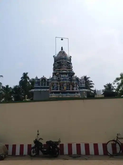 Arulmigu Bagavathiamman Temple, Vadukapatti - 625603 அருள்மிகு பகவதியம்மன் திருக்கோயில், Vadukapatti - 625603, Theni - Ancient Temple Architecture and History Image 3