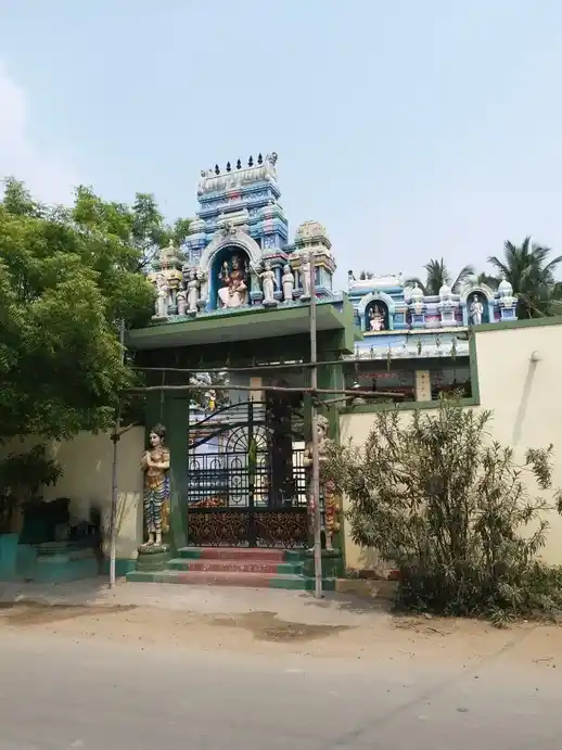Arulmigu Bagavathiamman Temple, Vadukapatti - 625603 அருள்மிகு பகவதியம்மன் திருக்கோயில், Vadukapatti - 625603, Theni - Ancient Temple Architecture and History Image 4