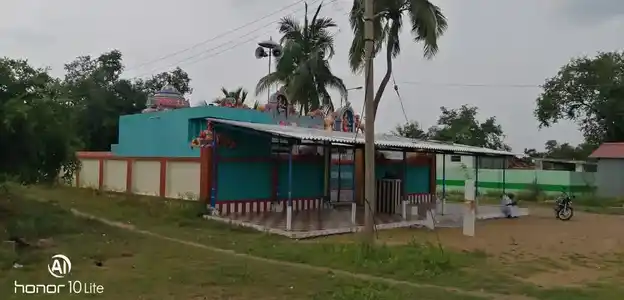 Arulmigu Bagavathiyamman Temple, Kadamparayanpatti - 622103 அருள்மிகு பகவதியம்மன் திருக்கோயில், Kadamparayanpatti - 622103, Pudukkottai - Ancient Temple Architecture and History Image 3