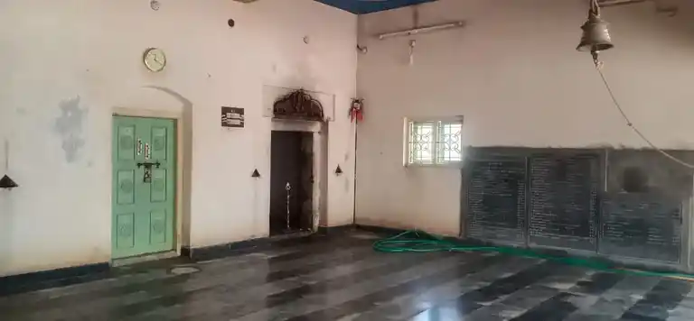 Arulmigu Bagavathiyamman Temple, Karungamadai - 621211 Arulmigu Bagavathiyamman Temple, கருக்குமடை - 621211, Thiruchirappalli - Ancient Temple Architecture and History Image 2