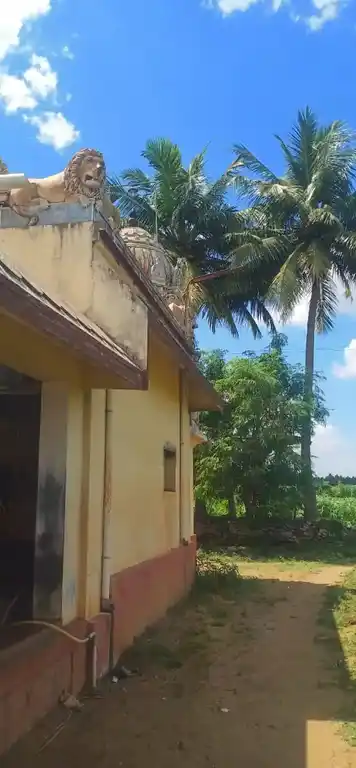 Arulmigu Bagavathiyamman Temple, Karungamadai - 621211 Arulmigu Bagavathiyamman Temple, கருக்குமடை - 621211, Thiruchirappalli - Ancient Temple Architecture and History Image 3