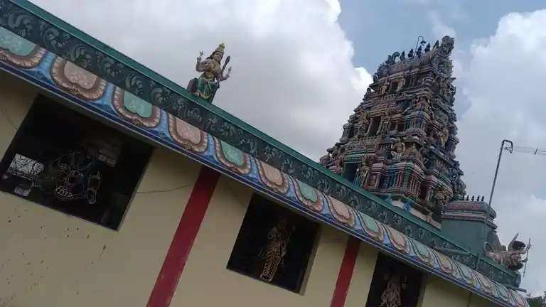 Arulmigu Bagavathiyamman Temple, Naduppatti - 622504 அருள்மிகு பகவதியம்மன் திருக்கோயில், Naduppatti - 622504, Pudukkottai - Ancient Temple Architecture and History Image 4