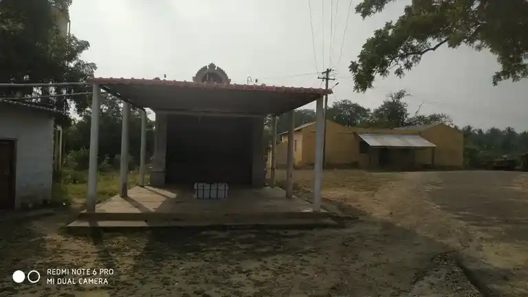 Arulmigu Bagavathyammn Temple, Andipalayam, Vellakoil - 638111 அருள்மிகு பகவதியம்மன் திருக்கோயில், ஆண்டிபாளையம், வெள்ளகோவில் - 638111, Tiruppur - Ancient Temple Architecture and History Image 2