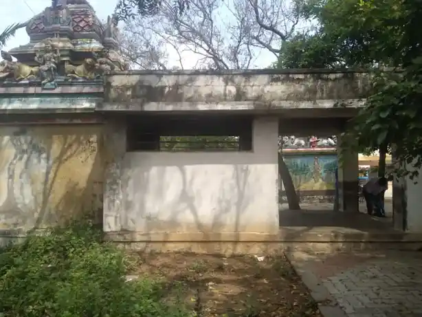 Arulmigu Bahavathiamman Temple, Kanapadi - 624802 அருள்மிகு பகவதியம்மன் கோயில், Kanapadi - 624802, Dindigul - Ancient Temple Architecture and History Image 3