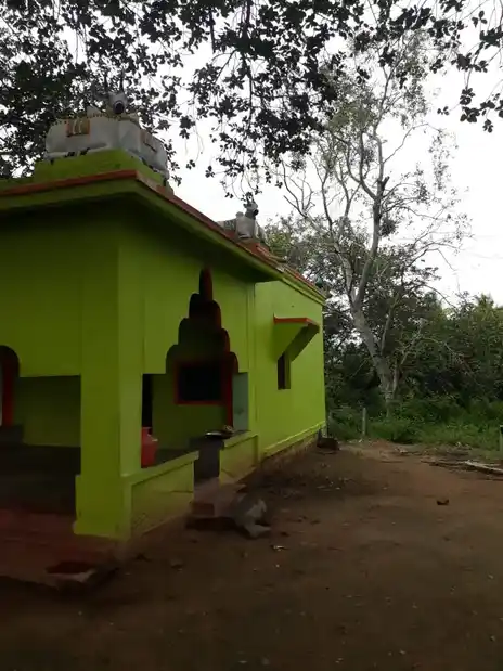 Arulmigu Bairadevar Temple, U. Kothapalli - 635113 அருள்மிகு பைரவதேவர் திருக்கோயில், U. Kothapalli - 635113, Krishnagiri - Ancient Temple Architecture and History Image 5