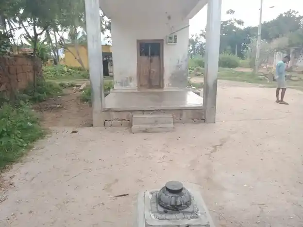 Arulmigu Bairava Swamy Temple, Mettahalli - 635122 அருள்மிகு பைரவ சுவாமி திருக்கோயில், மிட்டஅள்ளி - 635122, Krishnagiri - Ancient Temple Architecture and History Image 2