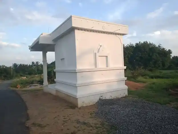 Arulmigu Bairava Swamy Temple, Mettahalli - 635122 அருள்மிகு பைரவ சுவாமி திருக்கோயில், மிட்டஅள்ளி - 635122, Krishnagiri - Ancient Temple Architecture and History Image 3