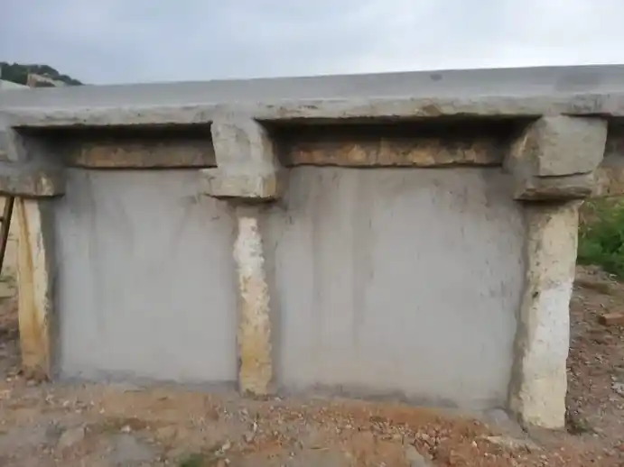 Arulmigu Bairavaswamy Temple, Devarakundani - 635121 அருள்மிகு பைரவசாமி திருக்கோயில், Devarakundani - 635121, Krishnagiri - Ancient Temple Architecture and History Image 4