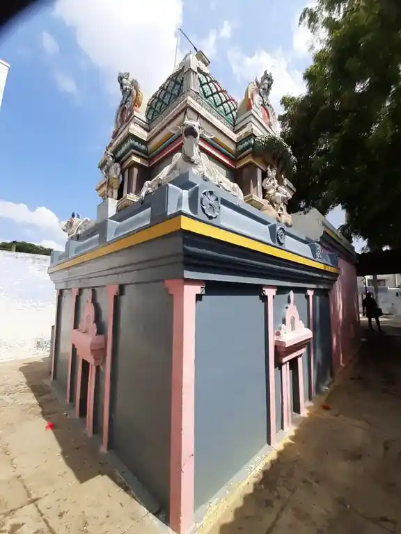 Arulmigu Bairavaswamy Temple, Dharapuram - 638656 அருள்மிகு பைரவசாமி திருக்கோயில், தாராபுரம் - 638656, Tiruppur - Ancient Temple Architecture and History Image 4