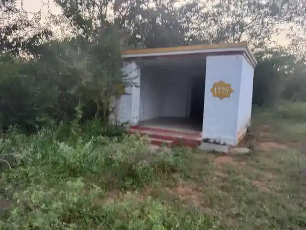 Arulmigu Bairavaswamy Temple, Samanthamalai - 635115 Arulmigu Bairavaswamy Temple, Samanthamalai - 635115, Krishnagiri - Ancient Temple Architecture and History Image 3