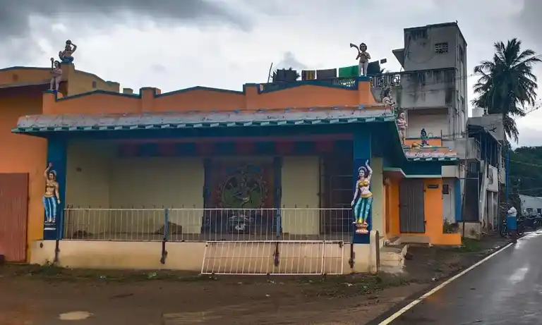 Arulmigu Bajanai Madam, Sobanapuram - 621012 Arulmigu Bajanai Madam, சோபனாபுரம் - 621012, Thiruchirappalli - Ancient Temple Architecture and History Image 4