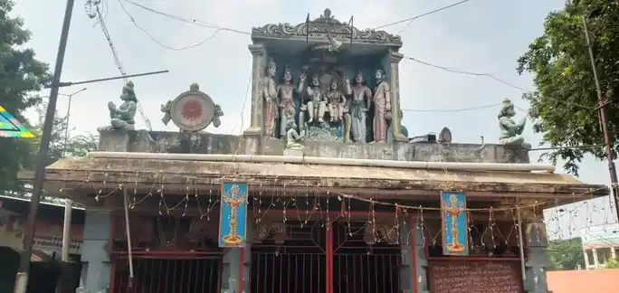 Arulmigu Baktha Anjeneyar Temple, Thiruverumbur - 620015 அருள்மிகு பக்தஆஞ்சநேயசுவாமி திருக்கோயில், Thiruverumbur - 620015, Thiruchirappalli - Ancient Temple Architecture and History Image 4