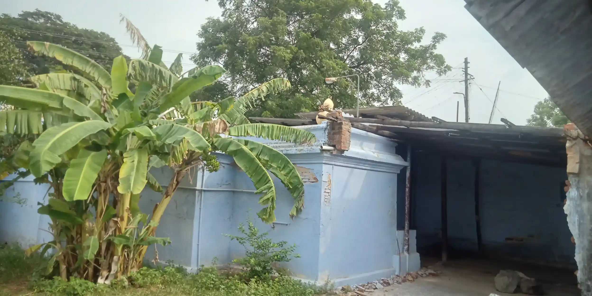 Arulmigu Bala Subramaniya Swamy Temple, Kulavanikkarpuram, Palayamkottai - 627002 அருள்மிகு பாலசுப்பிரமணிய சுவாமி திருக்கோயில், Kulavanikkarpuram, Palayamkottai - 627002, Tirunelveli - Ancient Temple Architecture and History Image 4