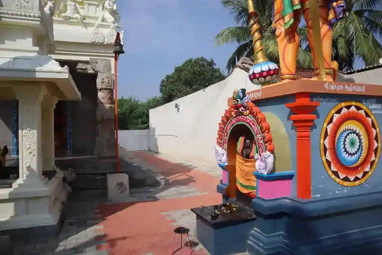 Arulmigu Bala Varatharaja Perumal Temple, Mullandram - 632301 அருள்மிகு பாலவரதராஜப்பெருமாள் திருக்கோயில், Mullandram - 632301, Tiruvannamalai - Ancient Temple Architecture and History Image 3