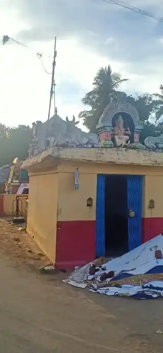 Arulmigu Balaguru Vinayagar Temple, Vishnampettai - 613105 அருள்மிகு பாலகுருவிநாயகர் திருக்கோயில், Vishnampettai - 613105, Thanjavur - Ancient Temple Architecture and History Image 3