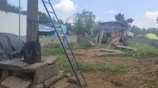 Arulmigu Balakrishna Swamy Temple, Nayakkanahalli - 636704 அருள்மிகு பாலகிருஷ்ணசாமி திருக்கோயில், Nayakkanahalli - 636704, Dharmapuri - Ancient Temple Architecture and History Image 3