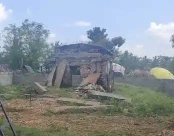 Arulmigu Balakrishna Swamy Temple, Nayakkanahalli - 636704 அருள்மிகு பாலகிருஷ்ணசாமி திருக்கோயில், Nayakkanahalli - 636704, Dharmapuri - Ancient Temple Architecture and History Image 4