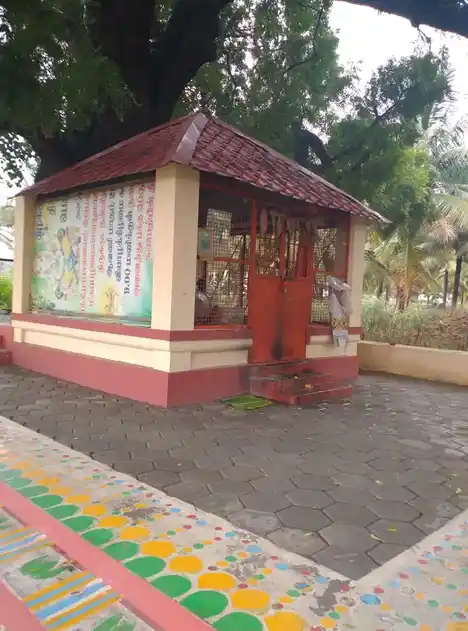 Arulmigu Balamarathu Vinayagar Temple, Rakkiyampalayam - 641654 அருள்மிகு பாலமரத்து விநாயகர் திருக்கோயில், Rakkiyampalayam - 641654, Tiruppur - Ancient Temple Architecture and History Image 3
