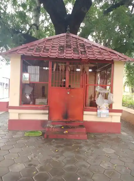 Arulmigu Balamarathu Vinayagar Temple, Rakkiyampalayam - 641654 அருள்மிகு பாலமரத்து விநாயகர் திருக்கோயில், Rakkiyampalayam - 641654, Tiruppur - Ancient Temple Architecture and History Image 6