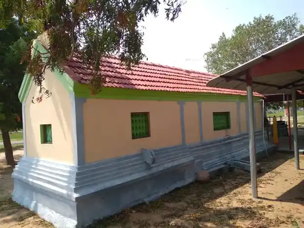 Arulmigu Balasaastha Ayyanar Temple, Ponpetthi - 614629 அருள்மிகு பாலசாஸ்தா அய்யனார் திருக்கோயில், Ponpetthi - 614629, Pudukkottai - Ancient Temple Architecture and History Image 2