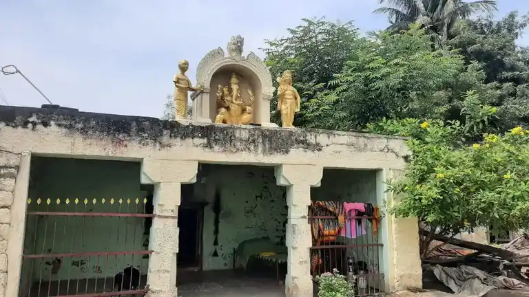 Arulmigu Balasitthanadhar Temple, Veeramur - 605402 அருள்மிகு பாலசித்தநாதர் திருக்கோயில், வீராமூர் - 605402, Viluppuram - Ancient Temple Architecture and History Image 3