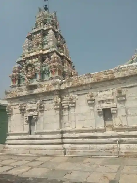 Arulmigu Balasubramania Swamy Temple, Balamalai, Pavithram - 639002 அருள்மிகு பாலசுப்பிரமணியசுவாமி திருக்கோயில், Balamalai, Pavithram - 639002, Karur - Ancient Temple Architecture and History Image 4