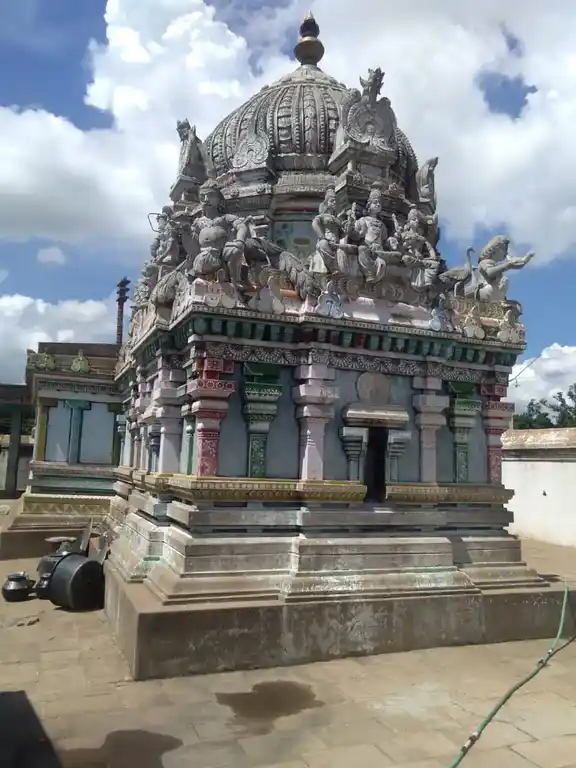 Arulmigu Balasubramania Swamy Temple, Manjavayal - 614613 அருள்மிகு பாலசுப்பிரமணியசுவாமி திருக்கோயில், Manjavayal - 614613, Thanjavur - Ancient Temple Architecture and History Image 6
