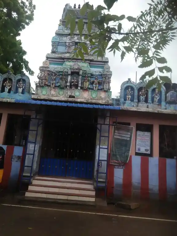 Arulmigu Balasubramania Swamy Temple, Moonlamp, Vigramasingapuram - 627425 அருள்மிகு பாலசுப்பிரமணிய சுவாமி திருக்கோயில், Moonlamp, Vigramasingapuram - 627425, Tirunelveli - Ancient Temple Architecture and History Image 3