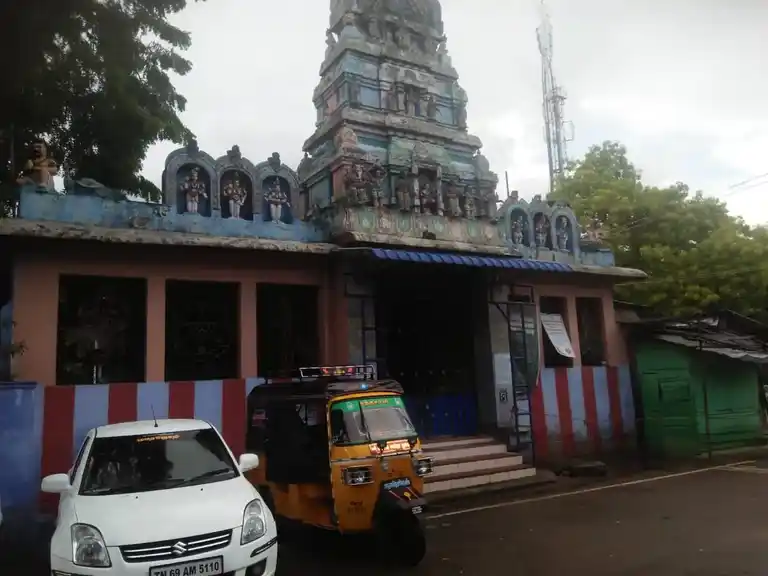 Arulmigu Balasubramania Swamy Temple, Moonlamp, Vigramasingapuram - 627425 அருள்மிகு பாலசுப்பிரமணிய சுவாமி திருக்கோயில், Moonlamp, Vigramasingapuram - 627425, Tirunelveli - Ancient Temple Architecture and History Image 4