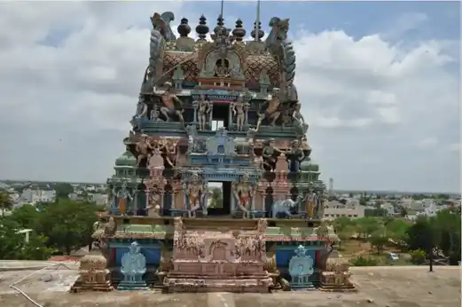 Arulmigu Balasubramaniya Samy Temple, Vennaimalai, Kadaparai - 639006 அருள்மிகு பாலசுப்ரமணியசாமி திருக்கோயில், வெண்ணெய்மலை, காதப்பாறை - 639006, Karur - Ancient Temple Architecture and History Image 3