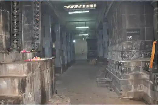 Arulmigu Balasubramaniya Samy Temple, Vennaimalai, Kadaparai - 639006 அருள்மிகு பாலசுப்ரமணியசாமி திருக்கோயில், வெண்ணெய்மலை, காதப்பாறை - 639006, Karur - Ancient Temple Architecture and History Image 5